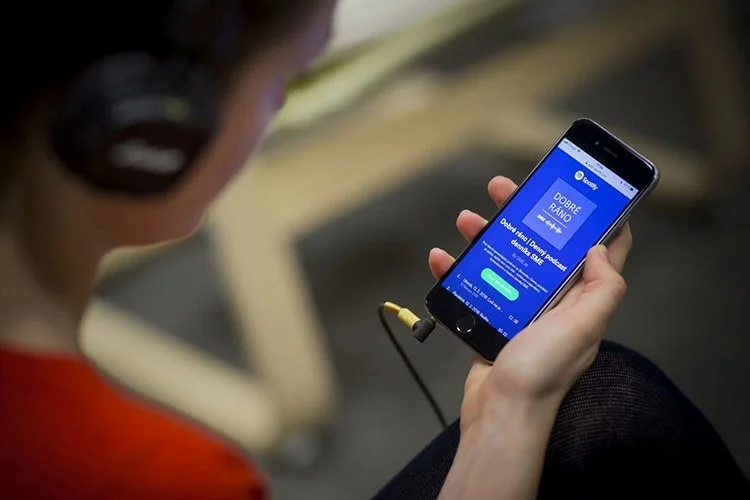 AnhPhát thanh sớm trở lại vị thế trung tâm trong thời kỳ truyền thông không ‘vua’Rich Media